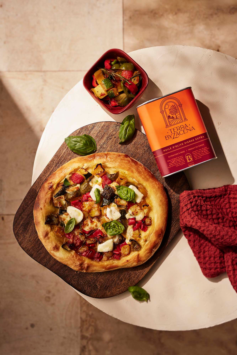 Pizza maison aux légumes grillés et Huile d’olive